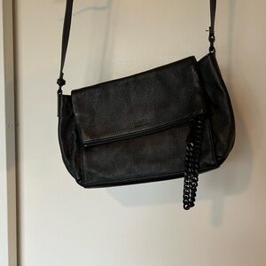 Amie Kestenberg leather handbag - like new - black , long strap crossbody